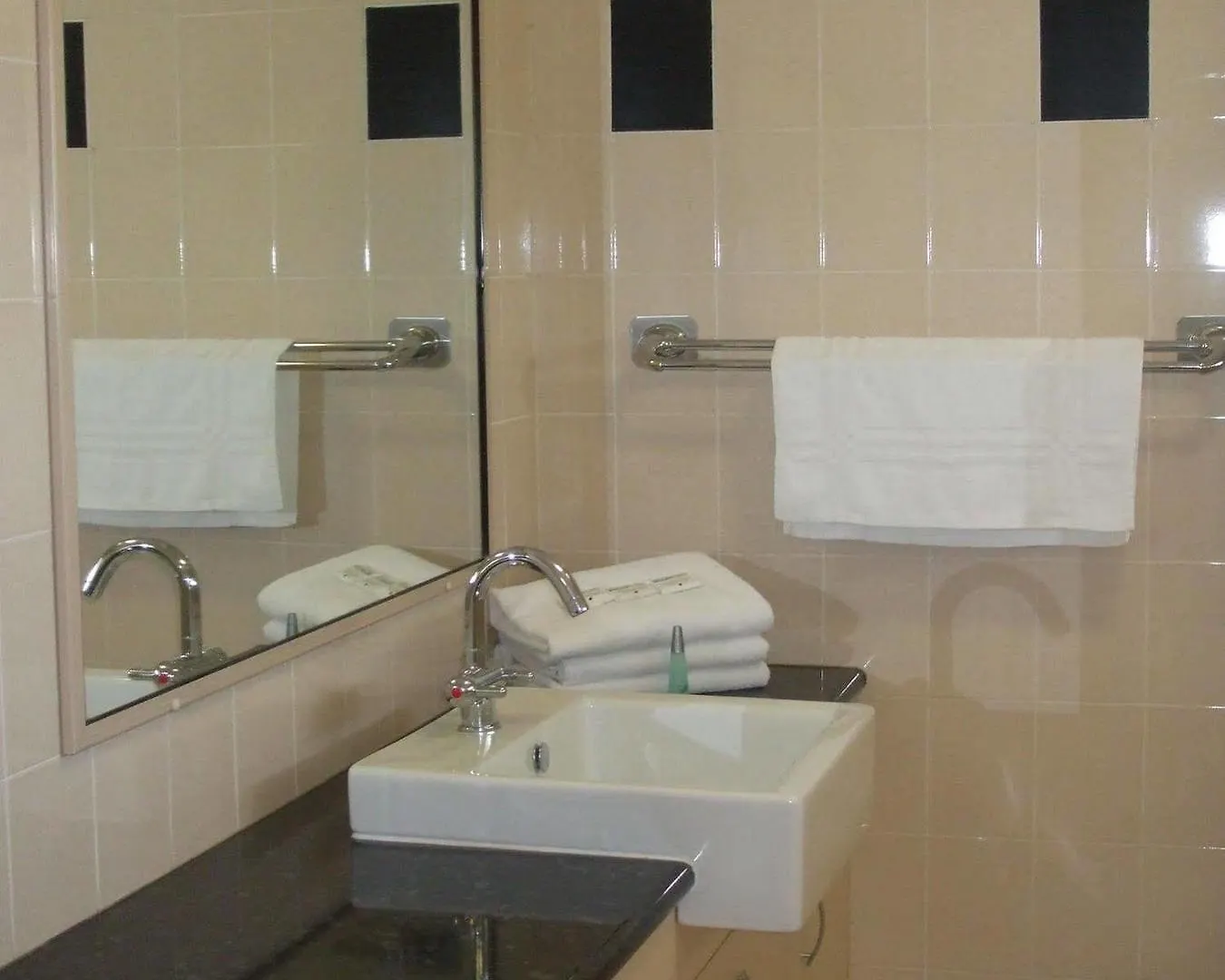 Sundowner Hotel Motel Caboolture