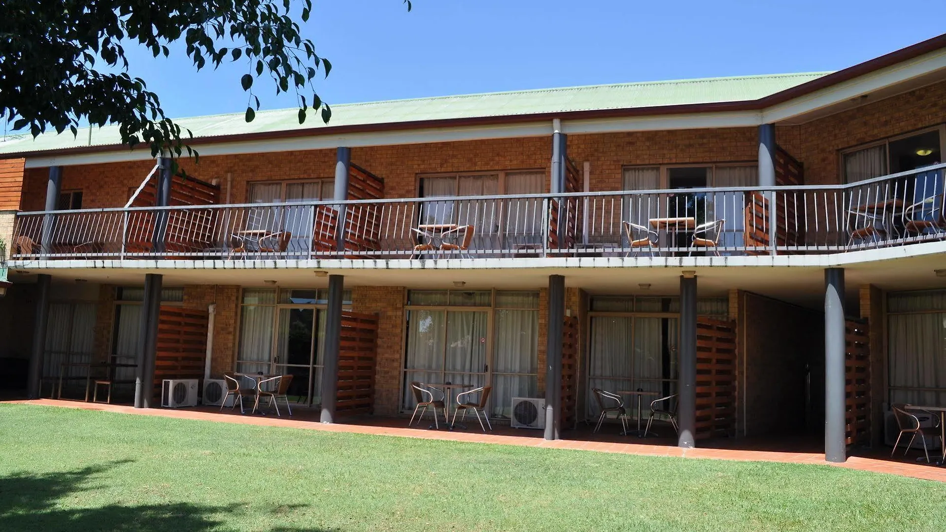 ***  Sundowner Hotel Motel Caboolture Australia
