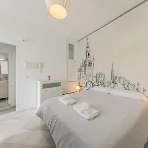 Arco Del Postigo Apartment Seville