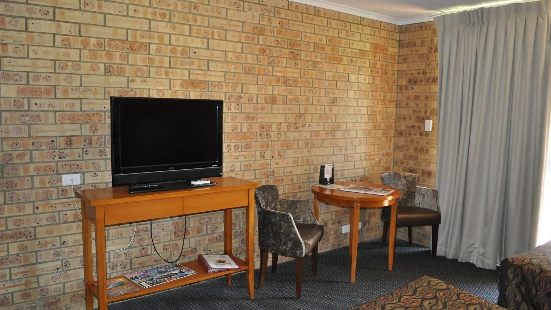 ***  Sundowner Hotel Motel Caboolture Australia